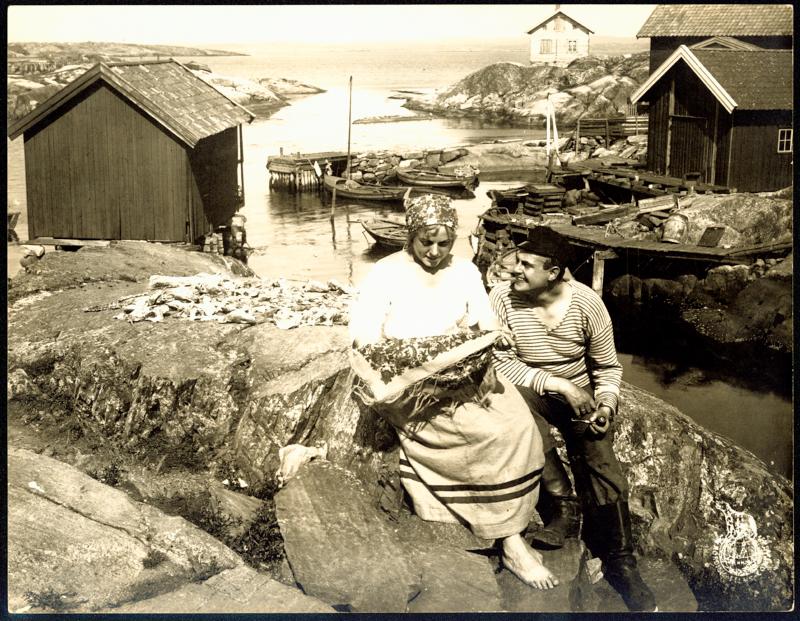 Mellem de yderste Skær scene