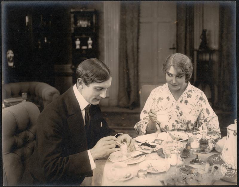 Expeditricen fra Østergade scene