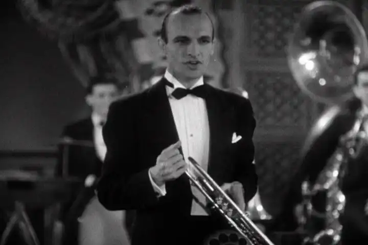Roy Fox, the Whispering Cornetist, and His Orchestra photo