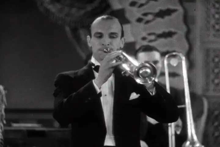 Roy Fox, the Whispering Cornetist, and His Orchestra photo