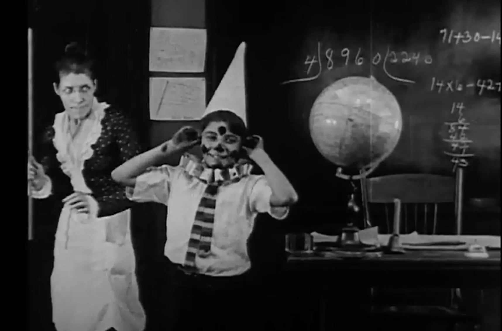 Circus Day scene
