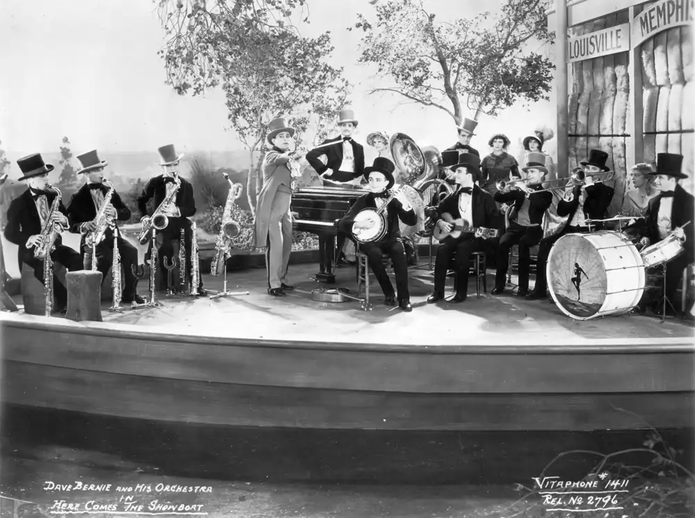 Dave Bernie's Orchestra in Here Comes the Showboat