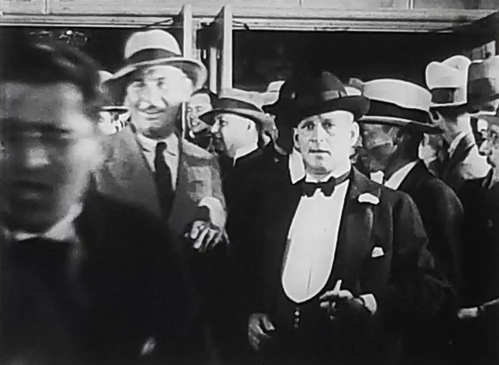 John Miljan: Vitaphone Trailer Announcement - 'the Jazz Singer'