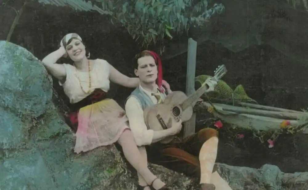 Napoli sirena della canzone