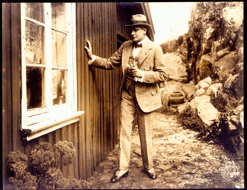 Mellem de yderste Skær