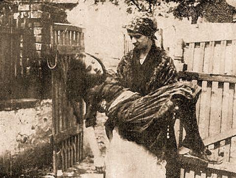 A bánat asszonya scene