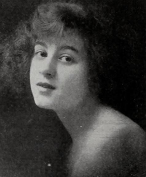 Sibyl Carmen