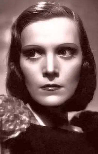 Elisa Cegani