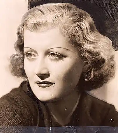 Phyllis Clare