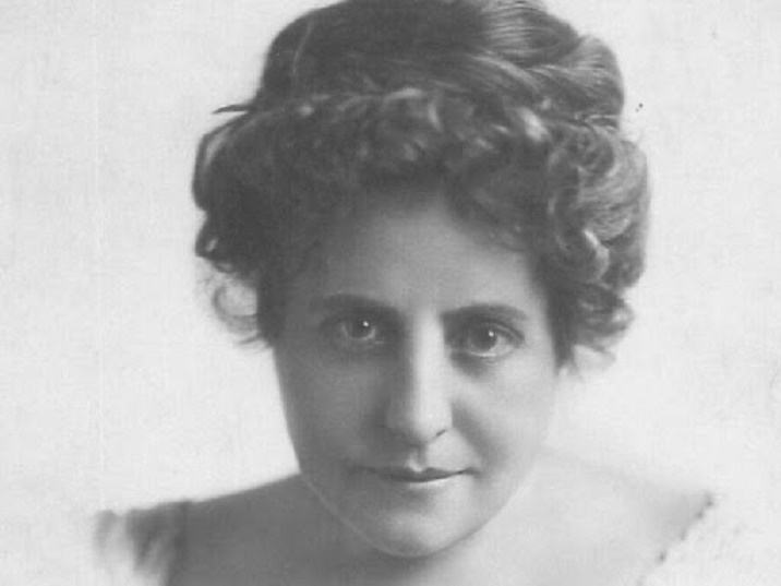 Alice Davenport