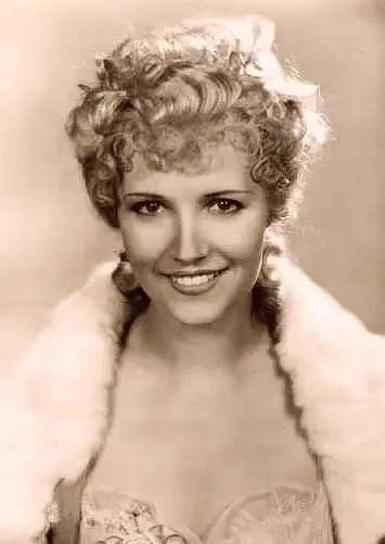 Claudia Dell