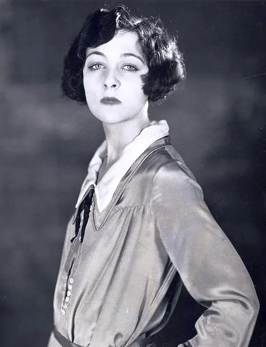 Lorna Duveen