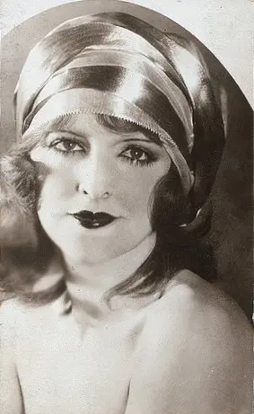Beryl Halley