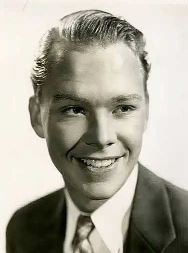Kenneth Howell