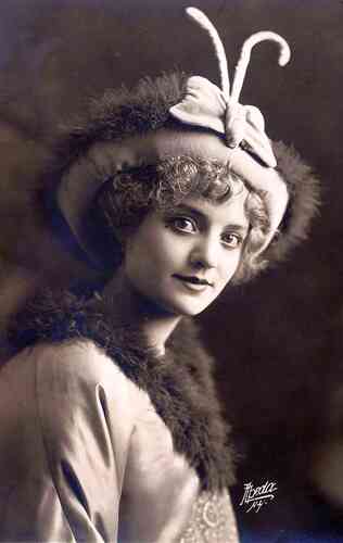 Marie La Varre