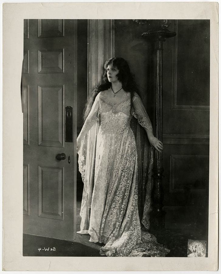 Flora le Breton