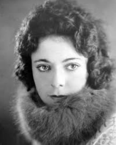Lottie Lyell