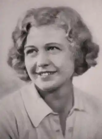 Moira Lynd
