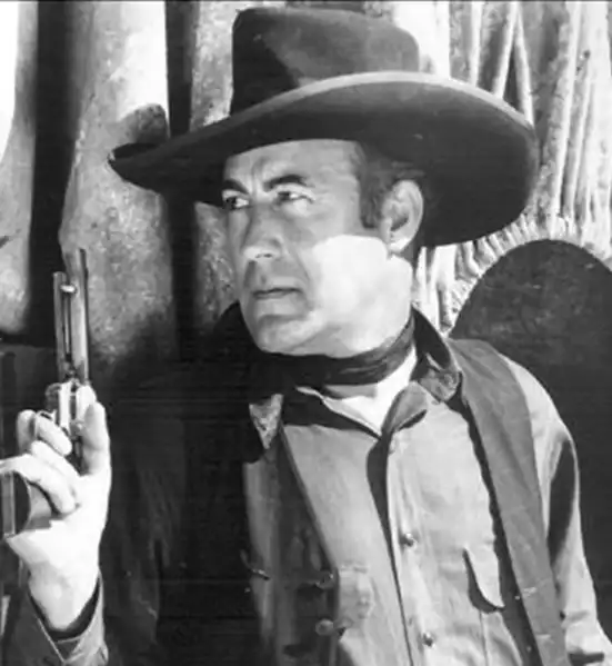 Carl Mathews