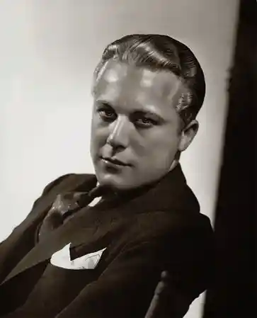 Gene Raymond