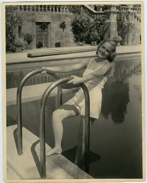 Vivian Reid