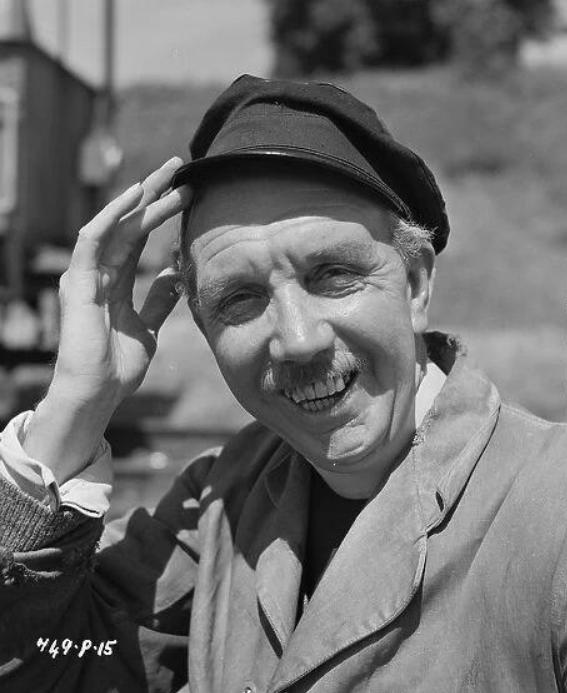 George Relph