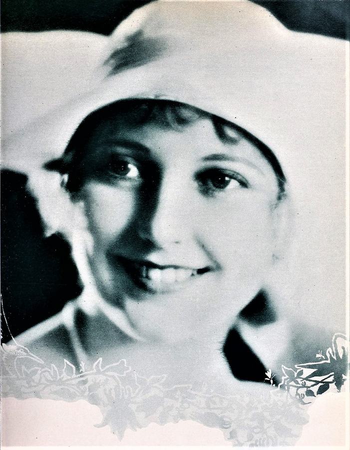 Lola Todd
