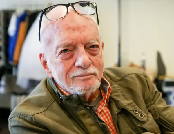 Robert Wallsten