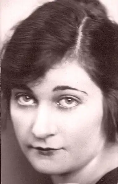 Allyn Gillyn